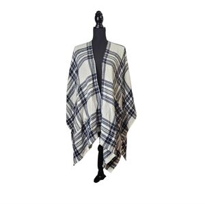 Abercrombie & Fitch | Navy & White Plaid Poncho Shawl | One Size Fits All